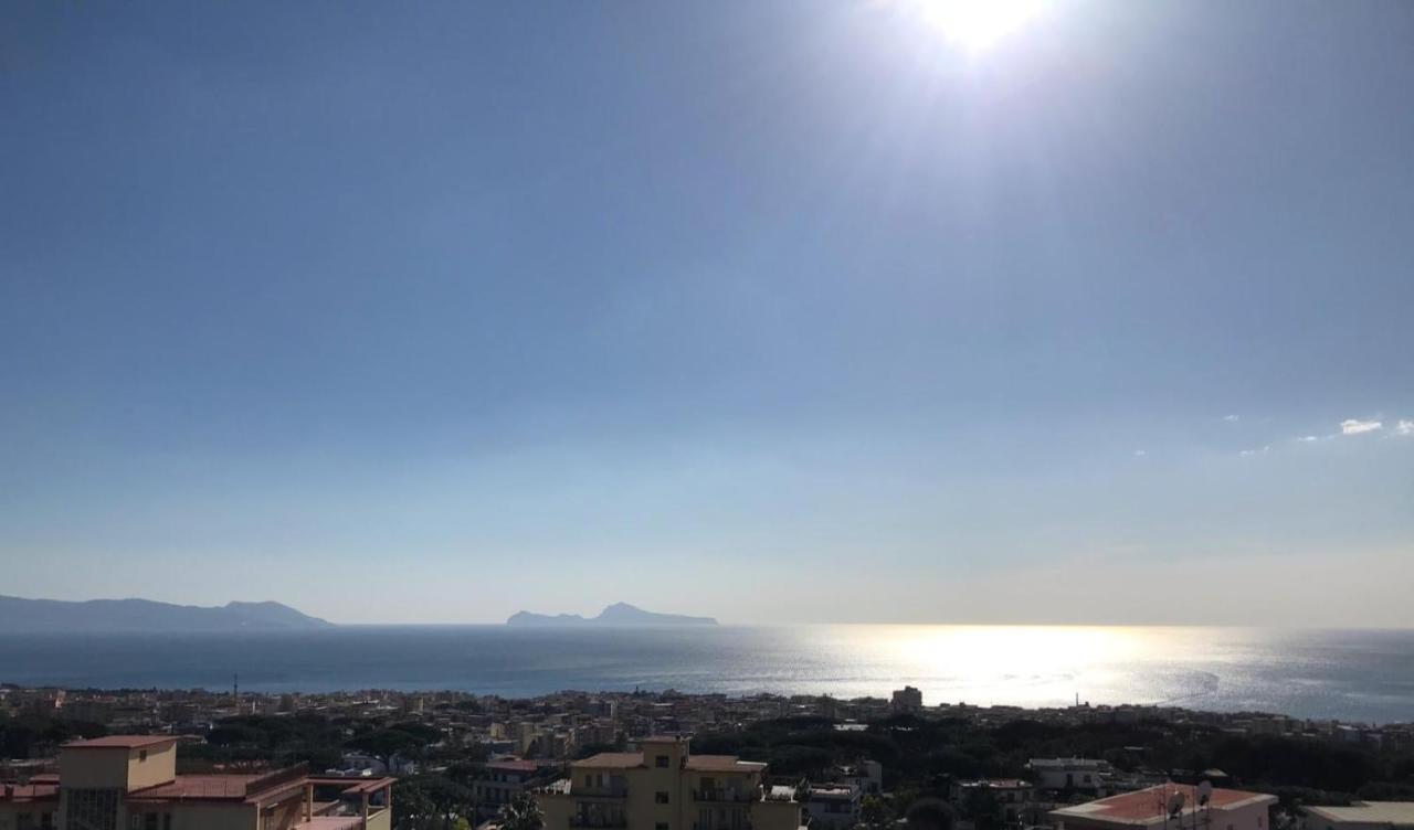 Hotel Sakura Torre del Greco Kültér fotó