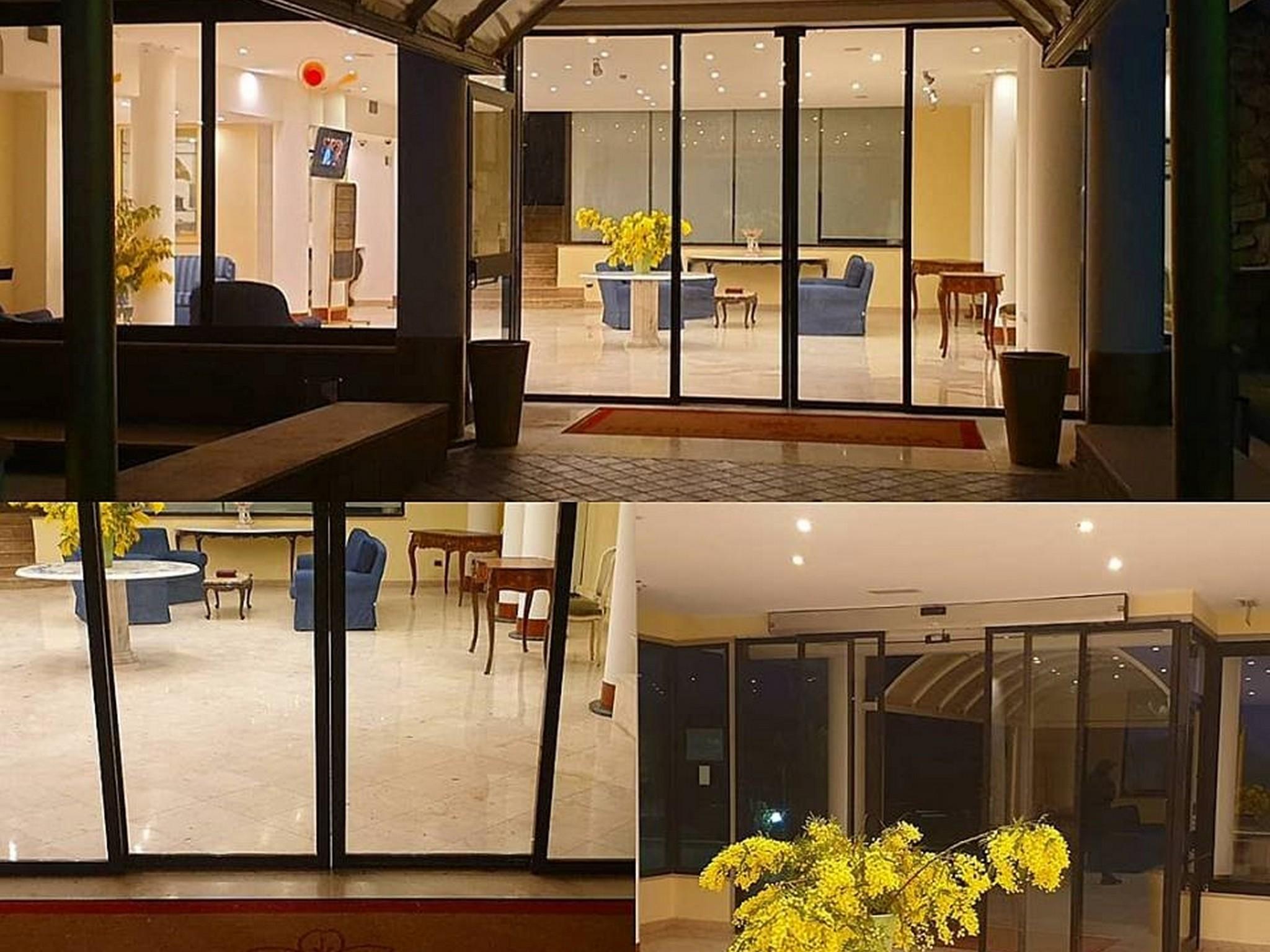 Hotel Sakura Torre del Greco Kültér fotó